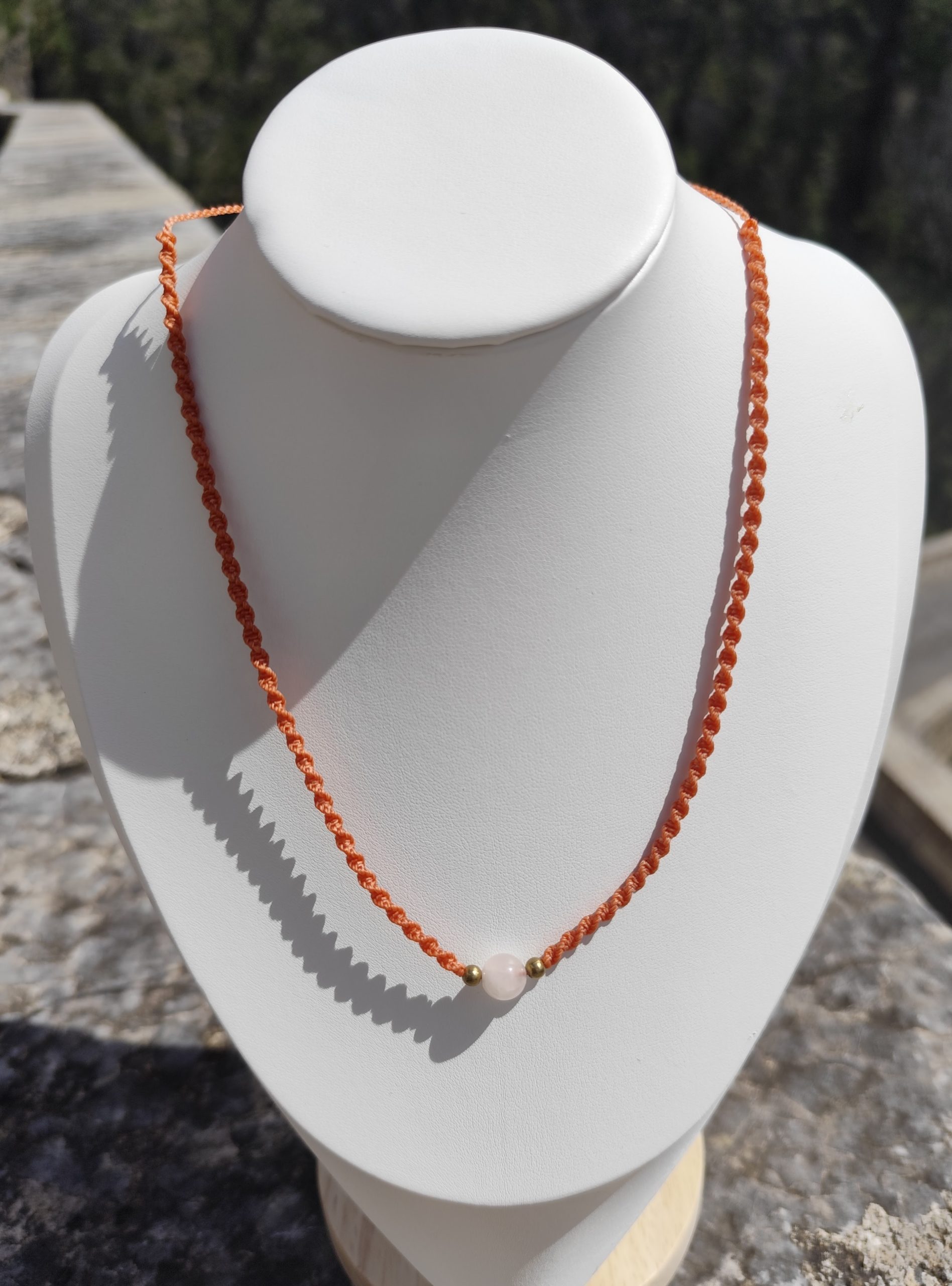 Collier Essence